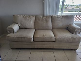 Couch, love seat, dining table & chairs