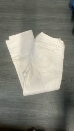 White Soho Jeans Legging Crop 