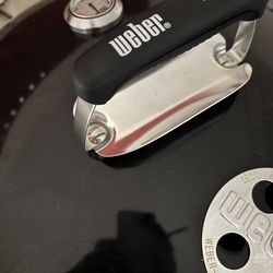 WEBER Master Touch—Ready to Party