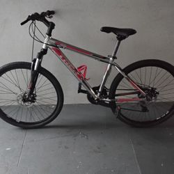 BICYCLE TREK 21 SPEED BRAND NEW 