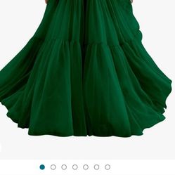 Long Puffy Sleeve Prom Dress V Neck Empire Waist Ball Gown Tulle Formal Evening Gowns for Women Formal

Emerald Green 