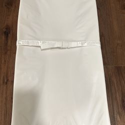 Munchkin Waterproof Changing Table Pad