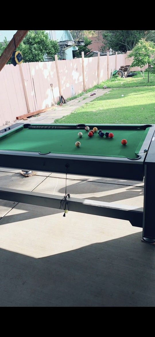 Pool Table N Hockey N Pinpon Balls