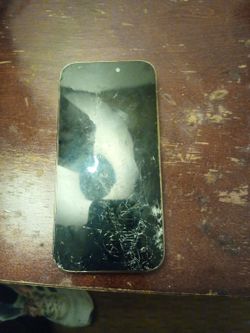 Broke iPhone 14 pro