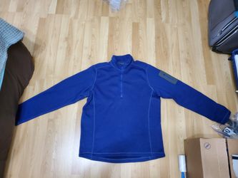 Eddie Bauer Mens XL Blue Long Sleeve 1/4 Zip Up Fall/Winter Pullover Sweater.

Condition: Pre-owned, in excellent condition!

Ships with USPS Priority