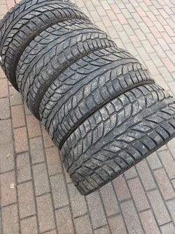 4 tires 235/50/18 Cooper weather-master wsc