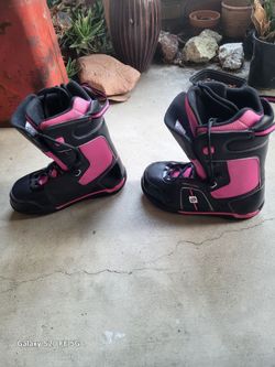 MORROW SKY Snowboard Boots Women's size 9 EX COND,