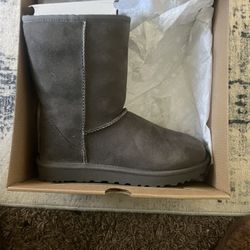 Classic Short Grey all UGG