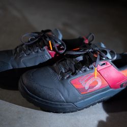 MTB Shoes - Size 8.5 - Adidas Five Ten Impact Pro Troy Lee Designs