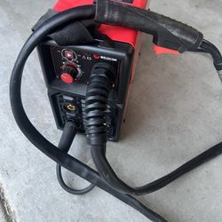 Light Duty Mig Welder. Brand New