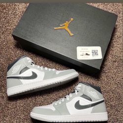 Jordan 1 Mid Light Smoke Grey Anthracite