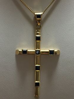 750 Karat (18Karat) Italian Gold Chain with Cross Pendant & Sapphires