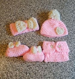 Crochet baby set