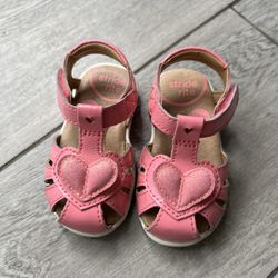 Stride Rite Size 4