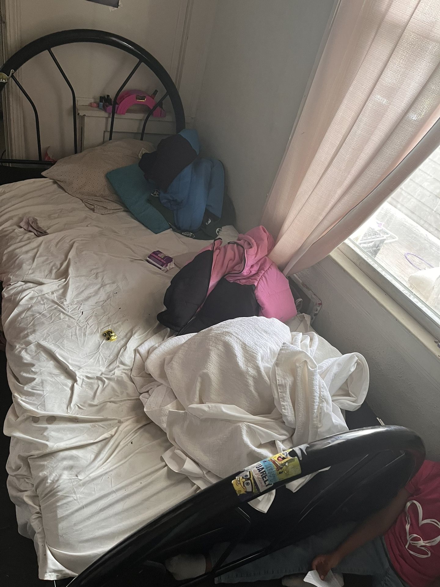 Metal Bed Frame Twin