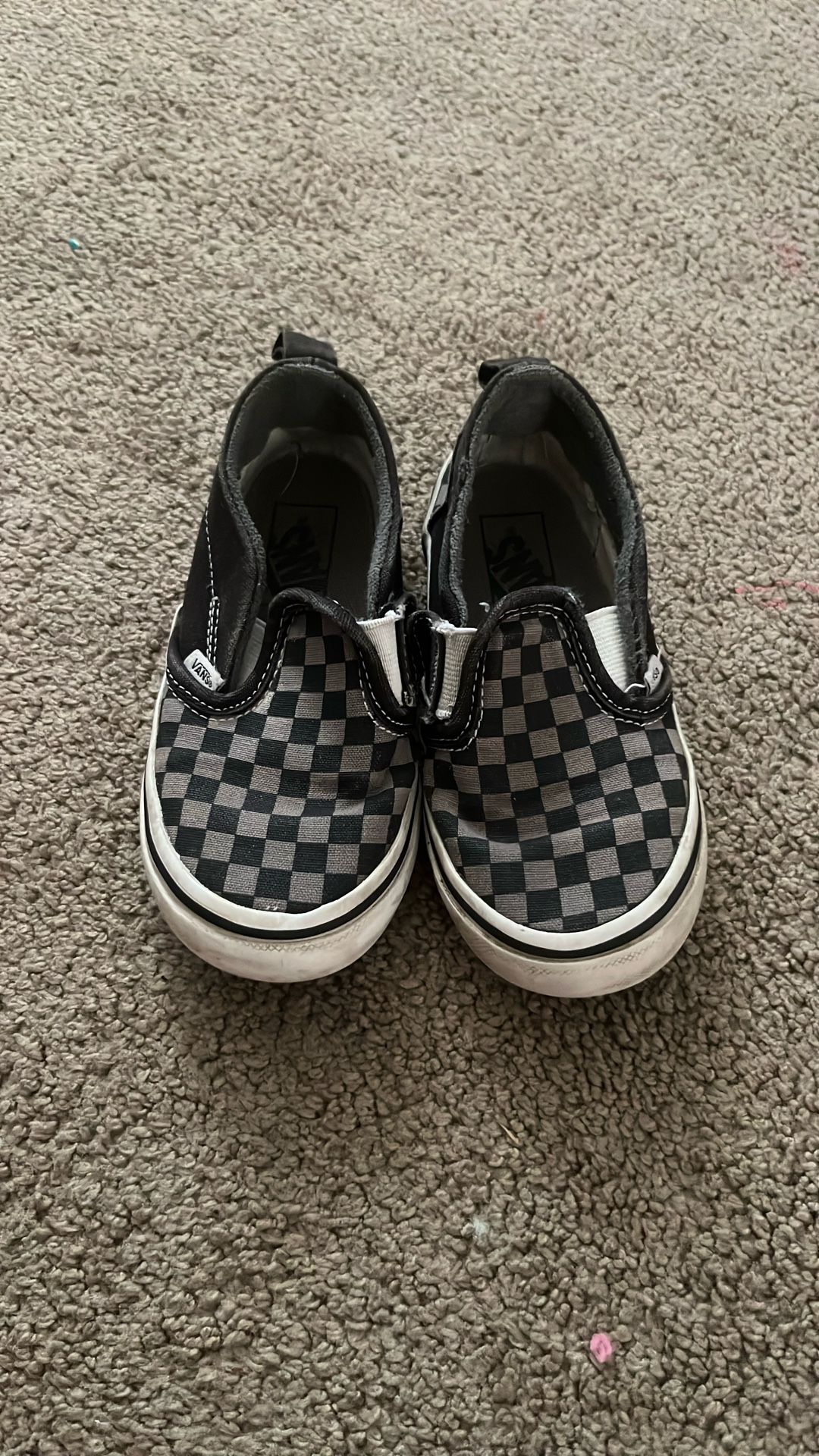 Boys Shoes Size 9.5