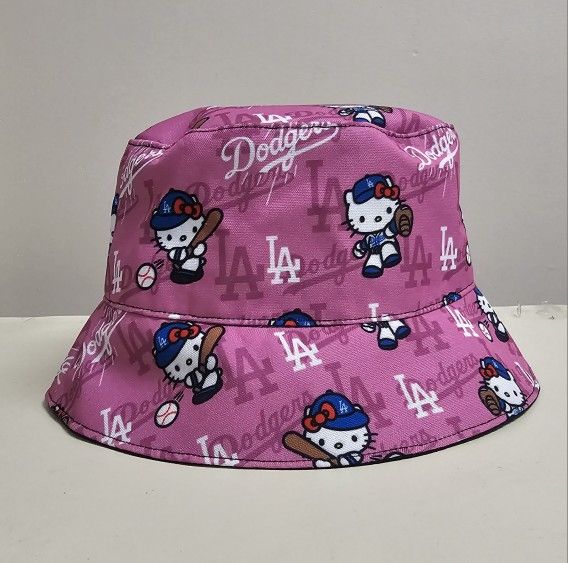 HELLO KITTY CHICAGO BEARS BUCKET CAP HAT (BRAND NEW) for Sale in Norwalk,  CA - OfferUp