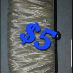 NEW IVORY BRIDAL CLUTCH