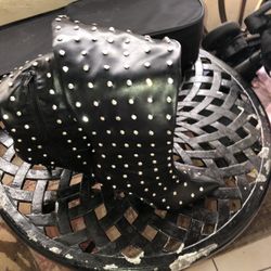 Leather Boots with Real Stones