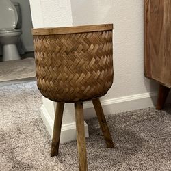 Medium Plant Base Holder 