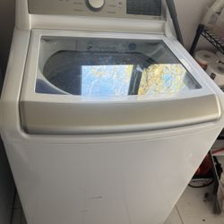 G Washer & Gas Dryer Set – Gas Dryer w/ Dual-Opening Door