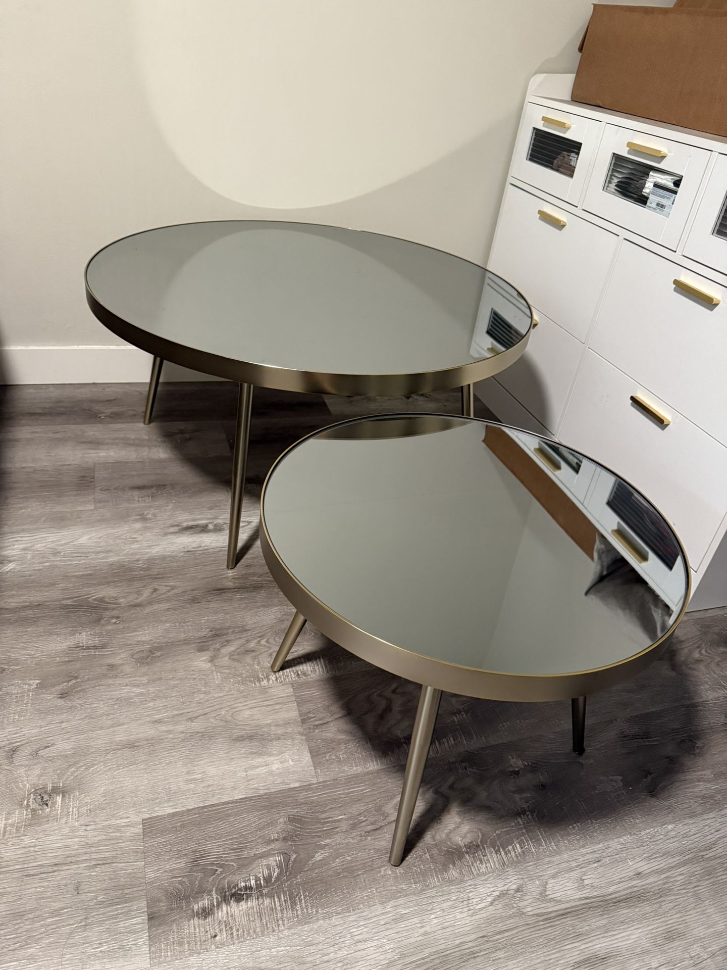 Coffee Table, Round, Gold, Mid Century Modern