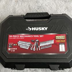 Husky mechanics tool set