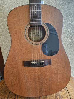 SAMICK LW-015  Acoustic Guitar with hard shell case