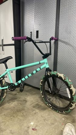 cult gateway 20” ⚠️ needs breaks to be adjusted