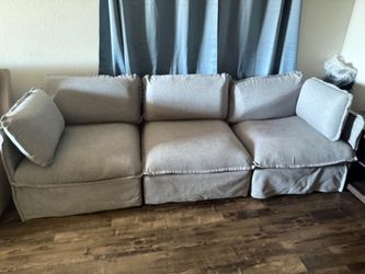 Anabei 3-Seater Modular Sofa – Ash Gray – $600