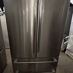  Bosch Stainless Steel French Door Refrigerator