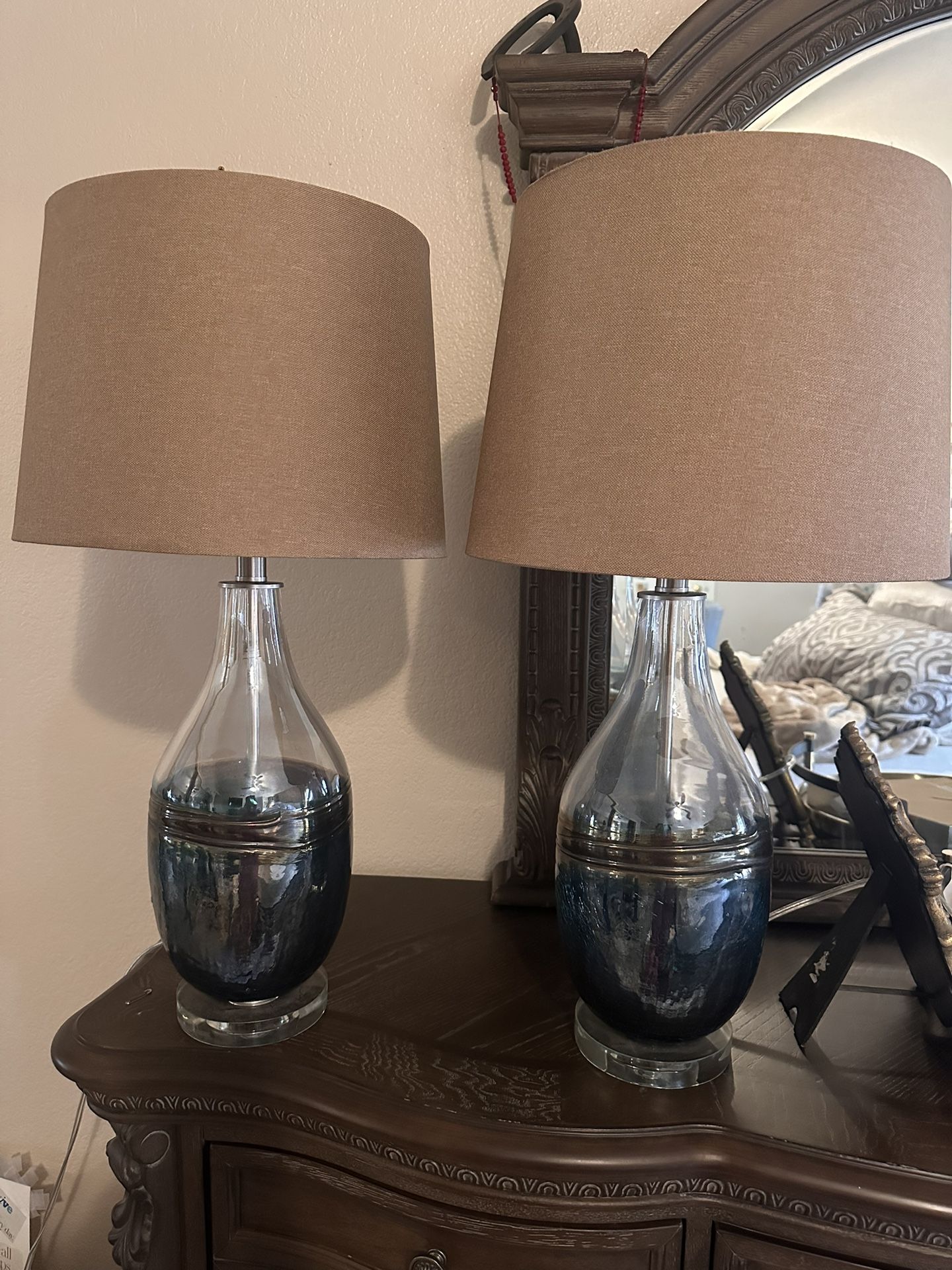 2 Set Lamps Glass