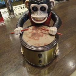 Amc N0 Deliever & N0 TRADES Popcorn Bucket.FIRM PRICE