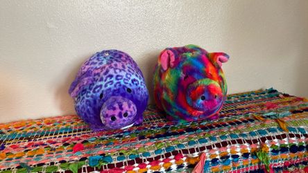 Fluffy pig piggy bank