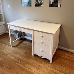 White Desk With Drawers