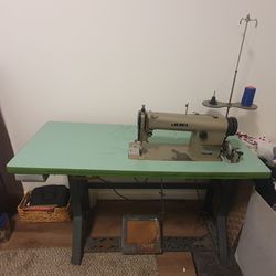 Juki Industrial Sewing Machine