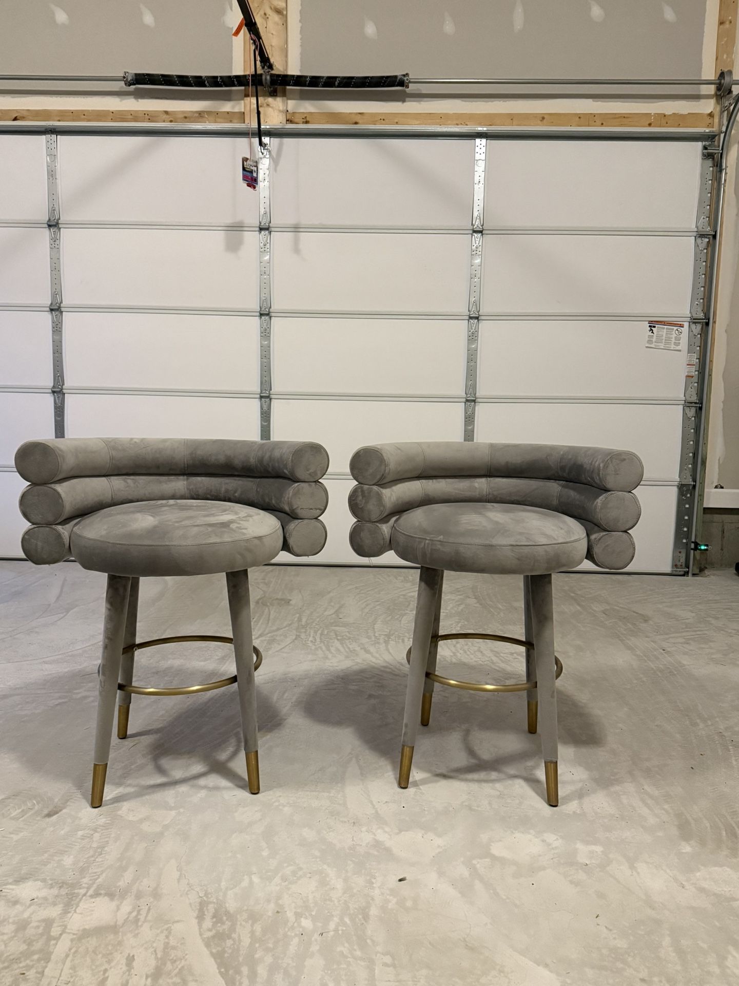 Betty Bar Stool