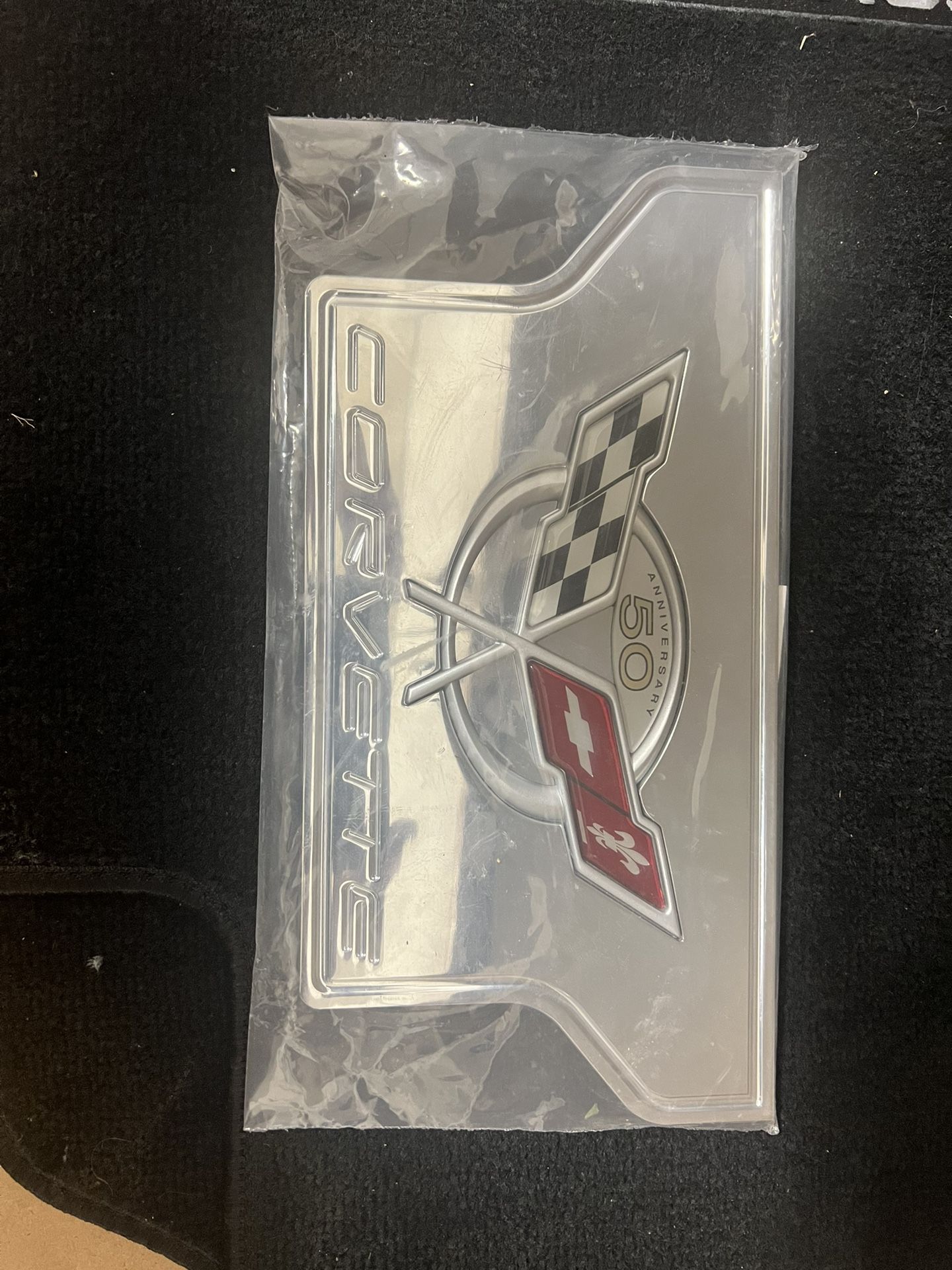 New Corvette Center Plate