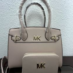 Beige Cream Michael Kors Purse With Wallet 