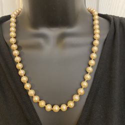 Vintage Cream Pearl Necklace 21.5” end to end 1cm pearls Rhinestone Silver Clasp