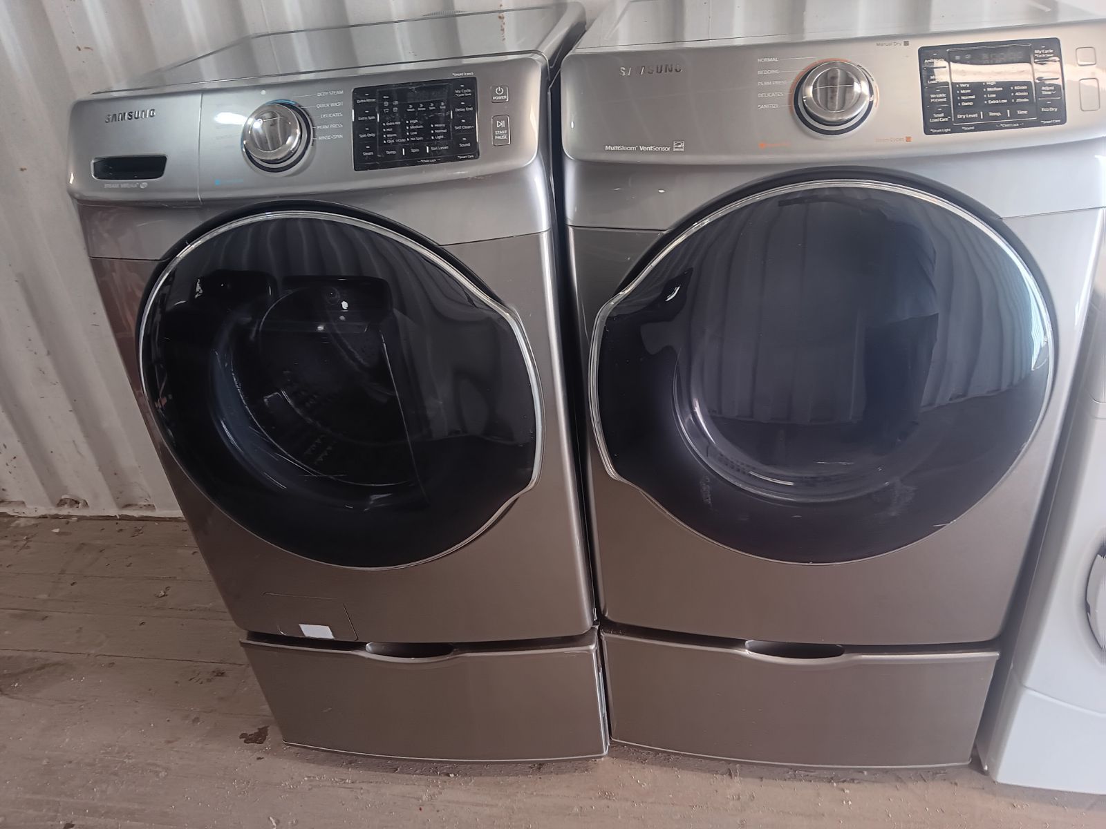 Samsung Washer And Dryer Set ($750 Today )