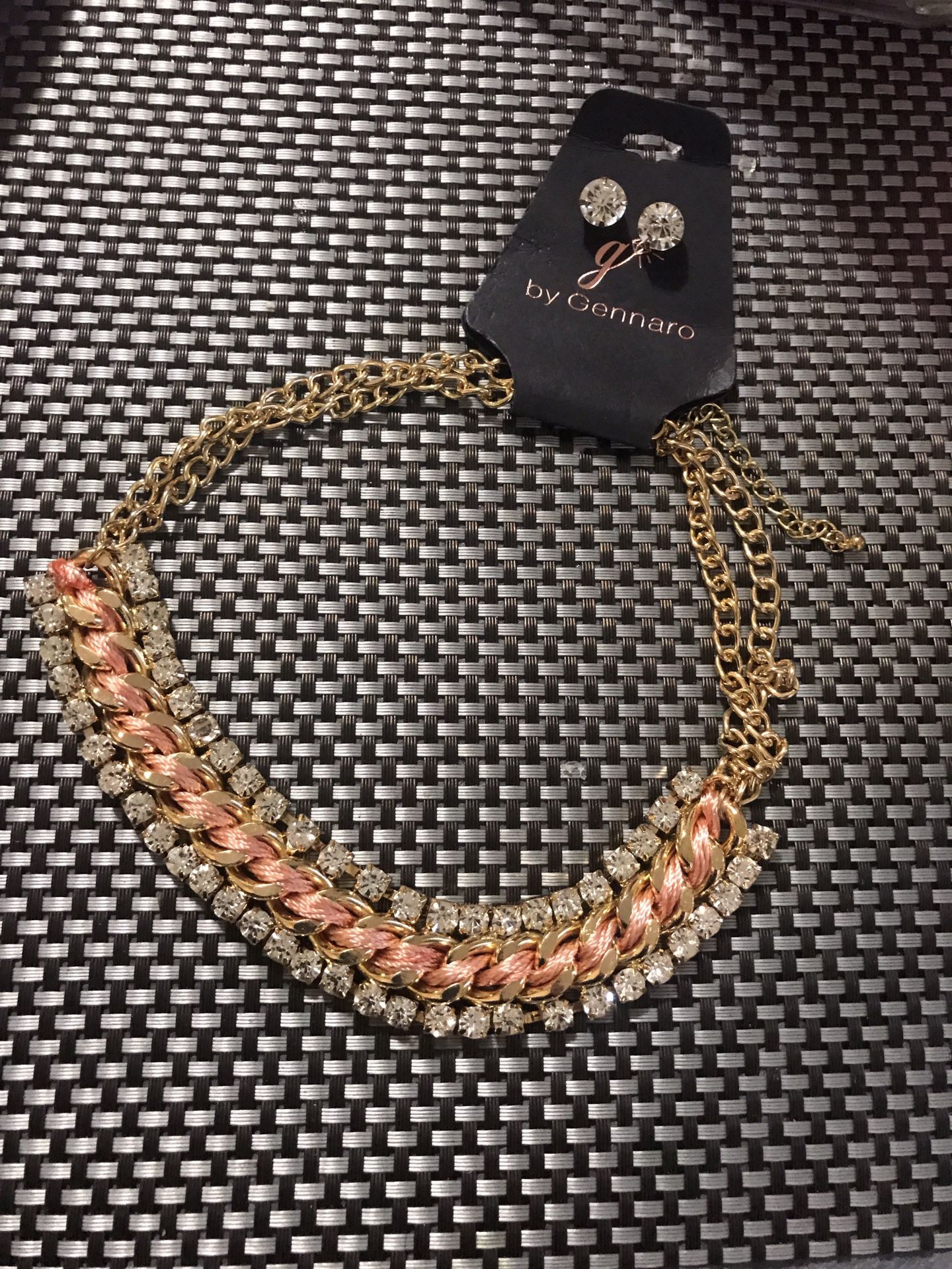Collar