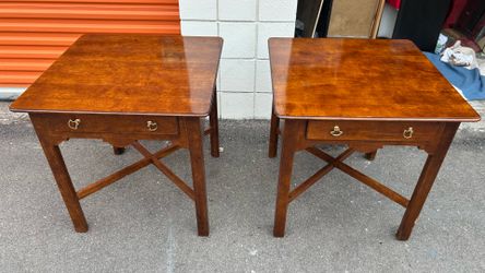 2 Vintage MADISON SQUARE end&side tables with drawer solid maple wood L25”*H25”(address in description) 👇delivery 🚚 available within 15 miles for ex