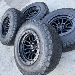 Vendo rines nuevos 17x9 de ancho de 6-139.7 lugs con llantas 265/70/R17 bfgoodrich 🚗💯📲