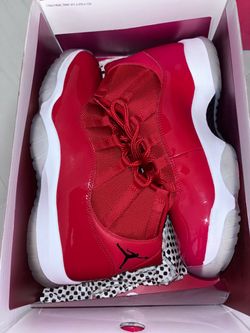 Air Jordan 11 retro    Gym red/black-white