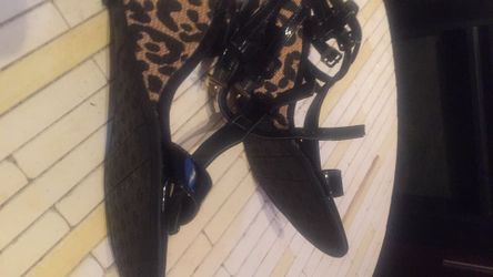 New animal prints style wedges size 10