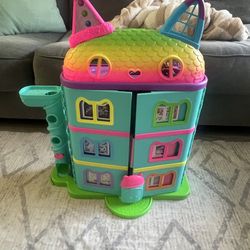 Interactive Gabbie doll house