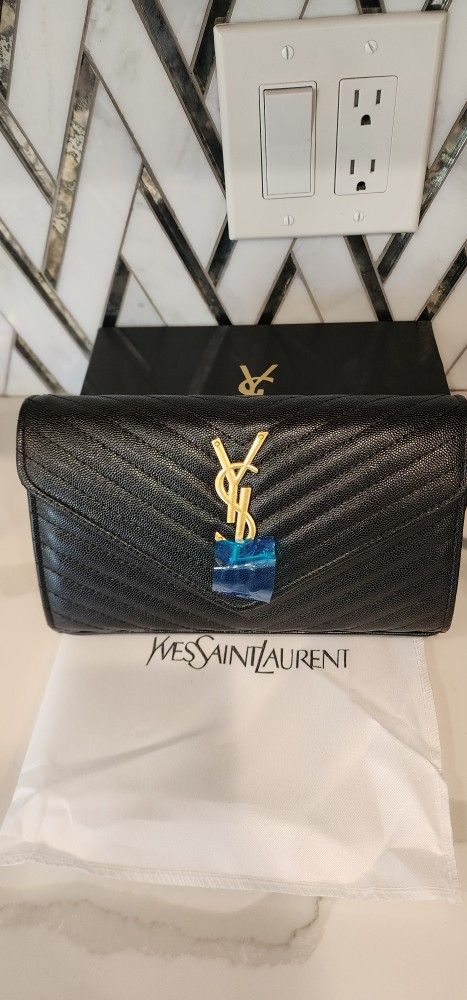 100% Genuine Caviar Leather Crossbody Bag