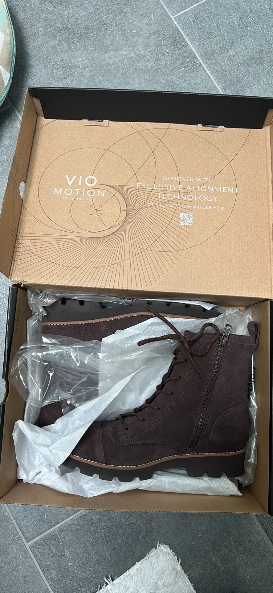 Vionic Suede Boots