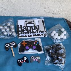 Video Game Theme Birthday Party Cake Toppers